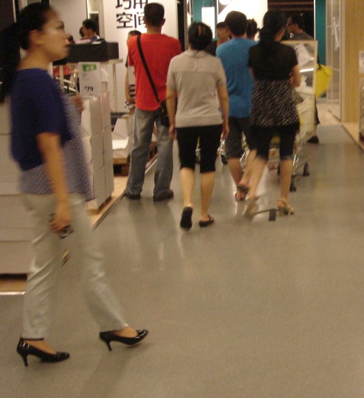 展厅地板工程案例-宜家家居